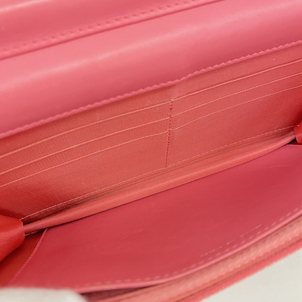 CHANEL Pink Lambskin Leather Wallet - Picture 4 of 12